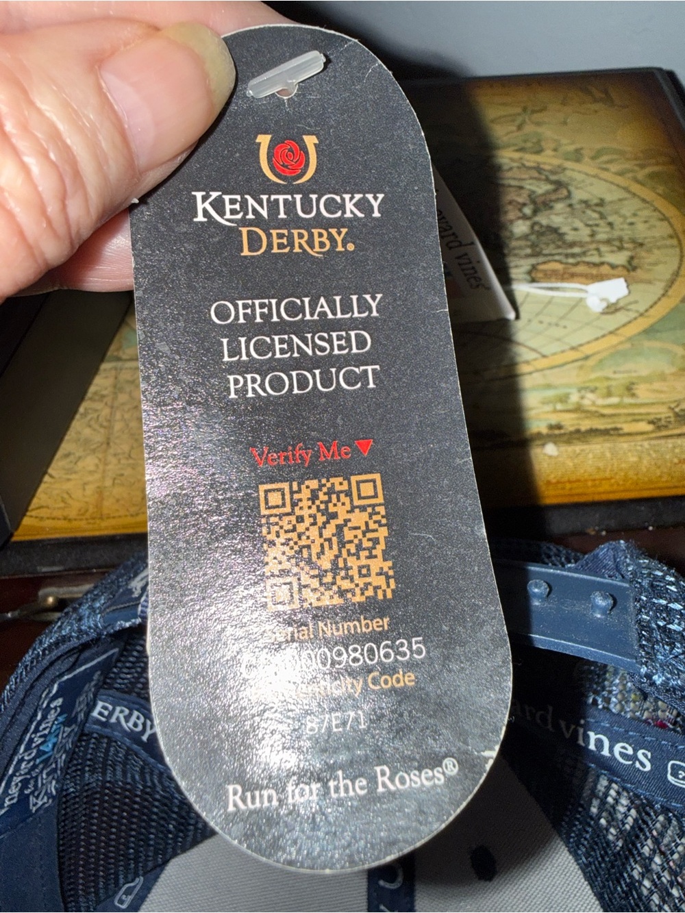 Vineyard Vines Kentucky Derby trucker hat cap run for the roses Churchill downs - Picture 5 of 8
